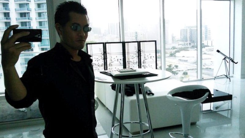 John V Cain Vinjatek's Home