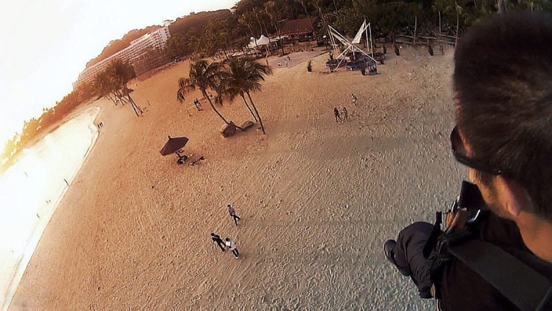 Skydiving at Sentosa Island, Singapore /// Vinjatek