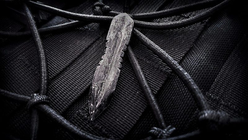 Carbon Fiber Lapel Dagger Device Carbon Fiber Lapel Dagger Device /// Vinjatek