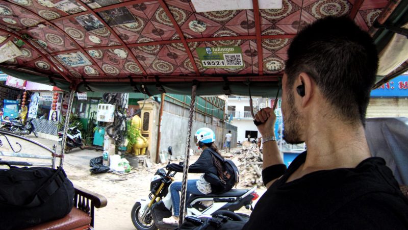 Riding in a tuk-tuk taxi in Siem Reap, Cambodia /// Vinjatek