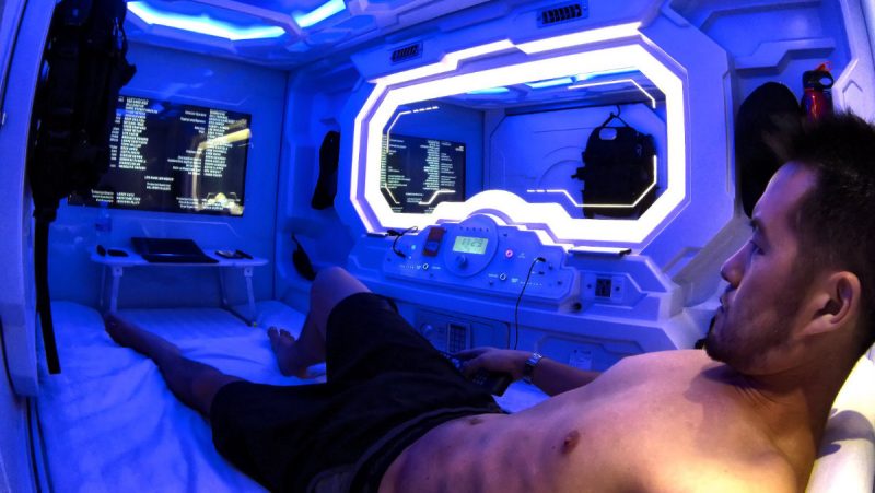 Sunland Saigon Capsule Hotel in Ho Chi Minh City, Vietnam /// Vinjatek