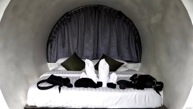 Storage Container Capsule Hotel /// Vinjatek