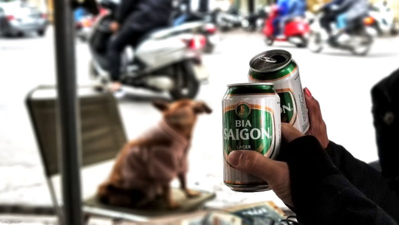Intel Number 500 Drinking Saigon Beer in Hanoi, Vietnam /// Vinjatek
