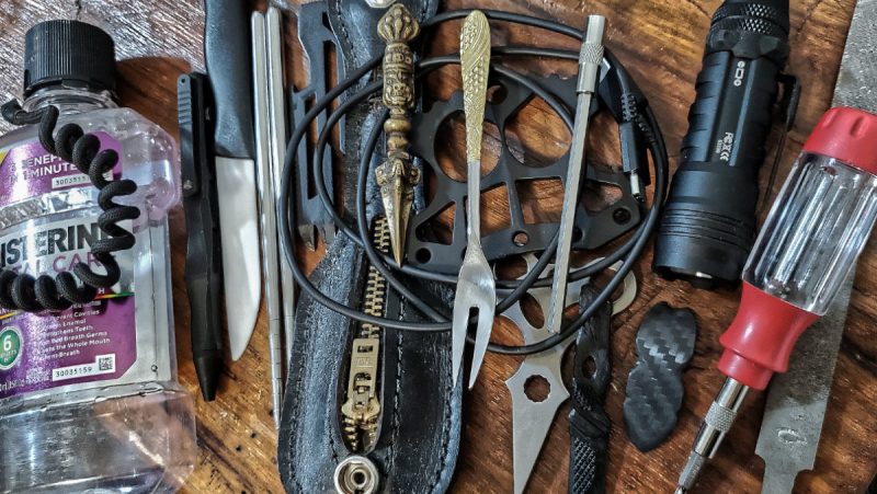 The 3 Laws of Non-Permissive Weaponology /// Vinjatek