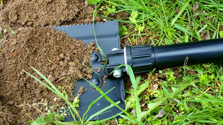 Best Camping Shovel Reviews: Complete Buyer's Guide
